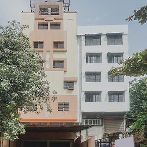 Super Hotel O River View Near Shaniwar Wada
